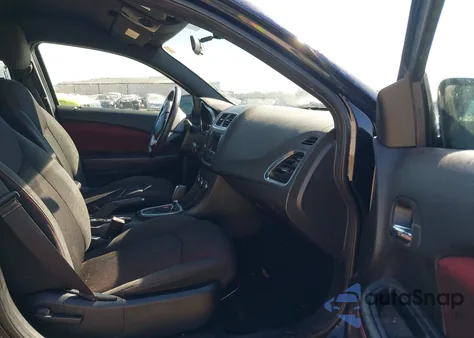 2011 Dodge Avenger Mainstreet from USA, damaged, VIN 1B3BD1FG4BN512245